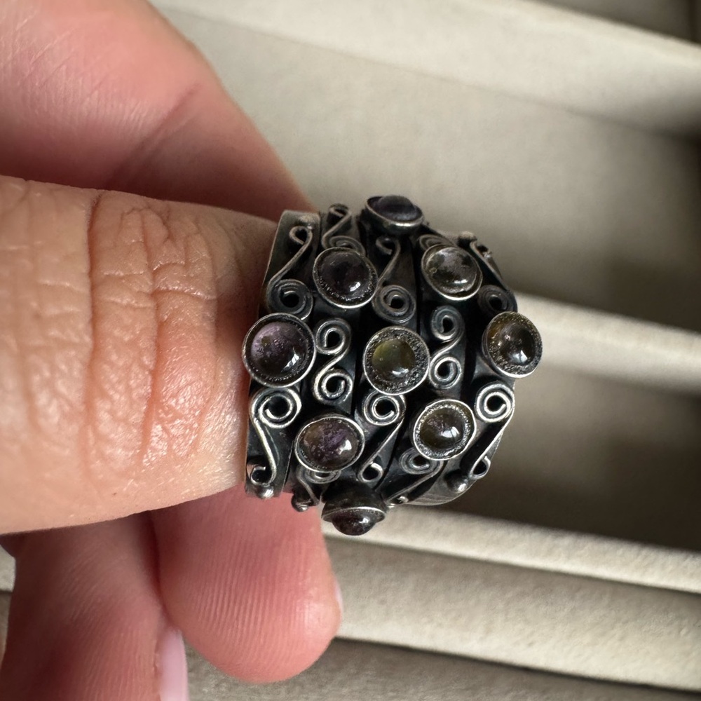 Vintage Multi bands ring with gemstones size 8